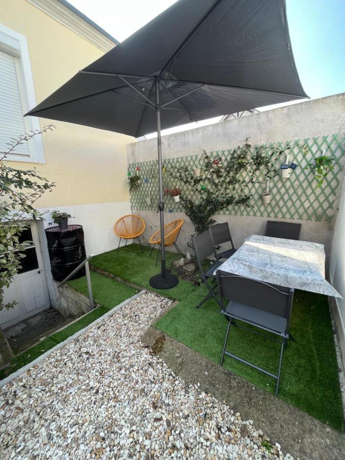 Maison Tourangelle Chic & Cosy Avec Cour 图尔 外观 照片